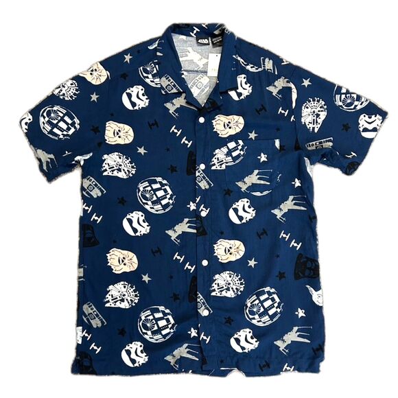 Star Wars NWT Navy Icon Print Short Sleeve Button Front Shirt Size M - Picture 1 of 12